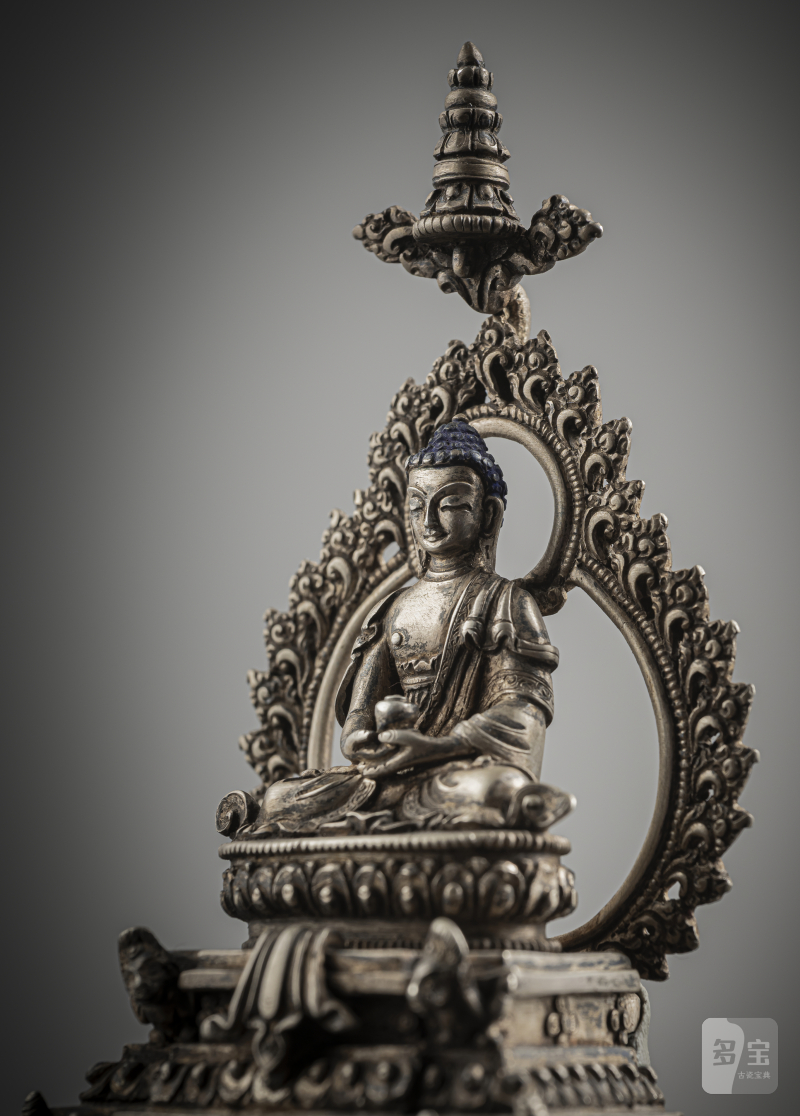 a silver figure of Buddha Shakyamuni - 图4